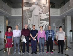 文化艺术界专家学者体贴浙江云顶集团生长