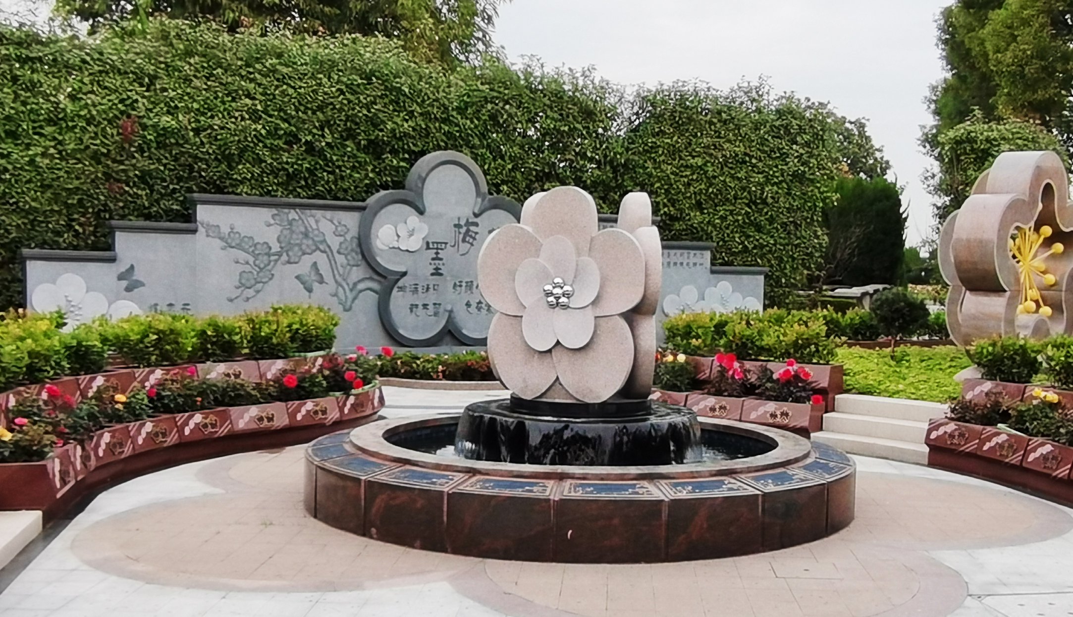 墨梅苑：清风正气，小儿归魂 | 墓园小区妄想经典案例