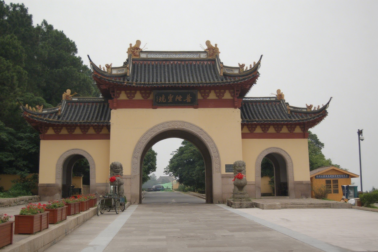 以门楼为笺，镌刻时代的匠心诗行